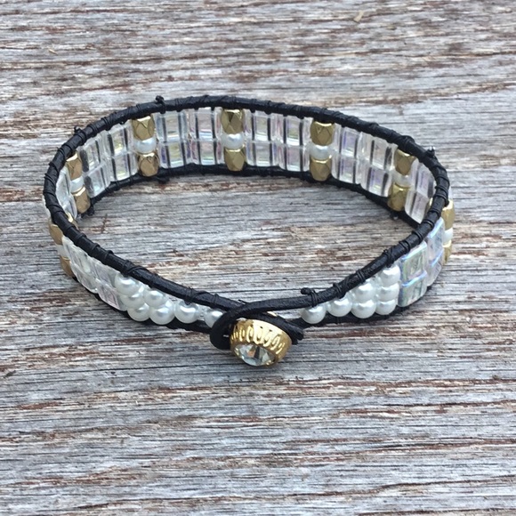 👑 Iridescent & Gold Mini Cuff - Picture 3 of 4